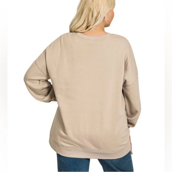 Zenana/women’s NWOT Cocoa Boyfriend Crewneck Top Size S - Picture 2 of 7